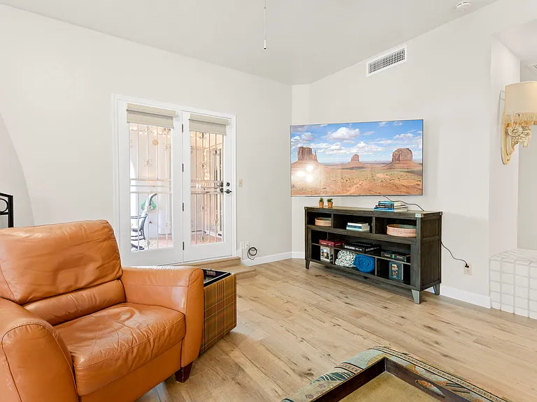 5200 S Lakeshore Dr #128 — Photo 63