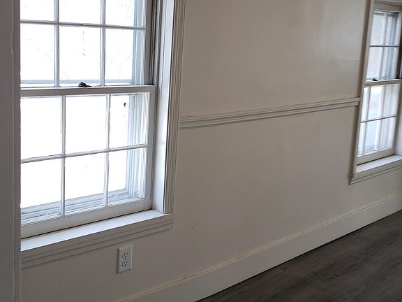 2nd image of 82 N 2nd St APT 2