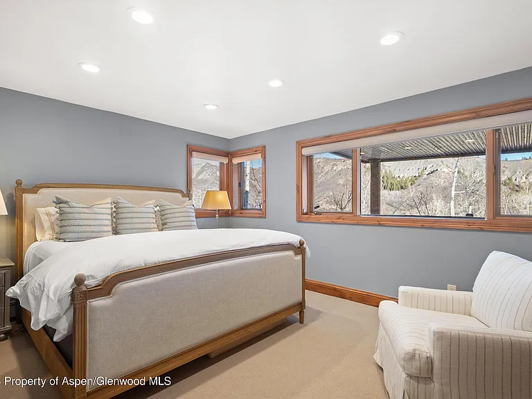 364 Ridge Rd — Photo 24