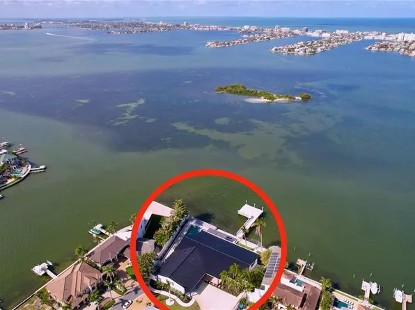 1978 Dolphin Blvd S, Saint Petersburg, FL 33707