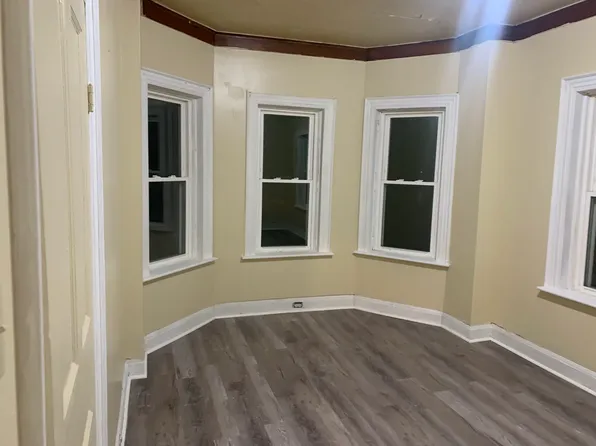 801 York St Floor 2, Hanover, PA 17331