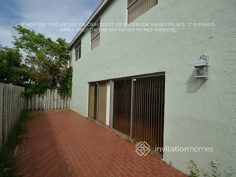 14736 SW 92nd Street Rd — Photo 6