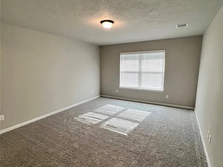 307 Camp Bowie Ln — Photo 6
