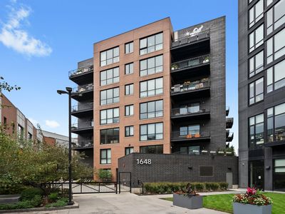 1648 W Division St #407, Chicago, IL, 60622
