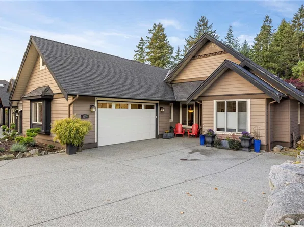 3370 Bradner Cir, Nanoose Bay, BC V9P 9M5