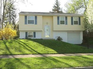 3737 Aurelia Dr, Columbus, OH 43232