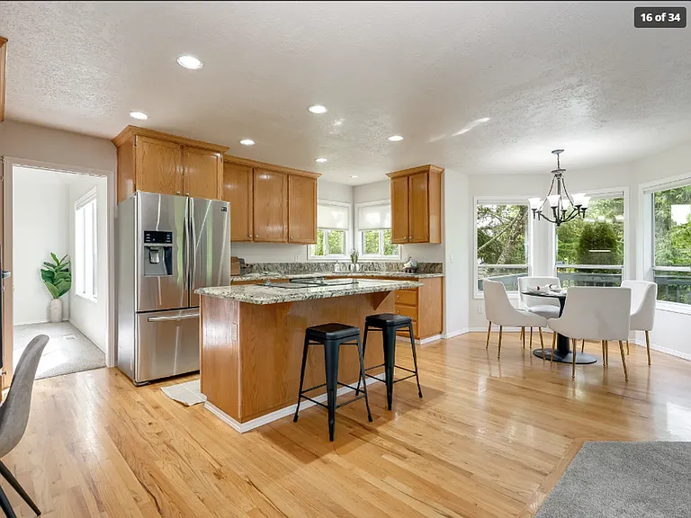 320 NW 163rd Pl — Photo 15