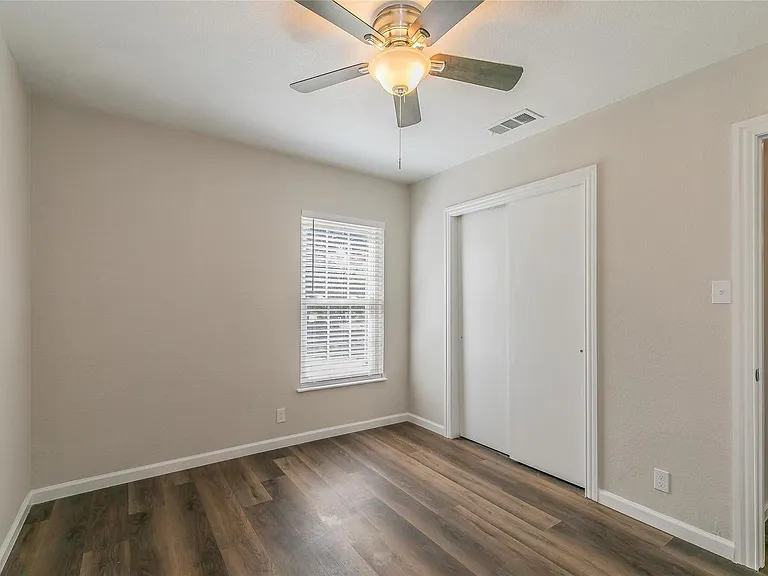 316 S 2nd St — Photo 15