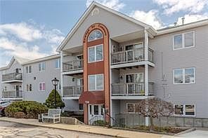 1st image of 724 Beverage Hill Ave #307