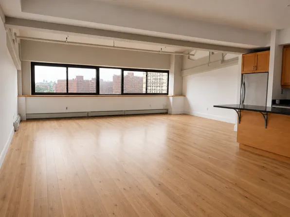 535 Dean Street image 1 of 10