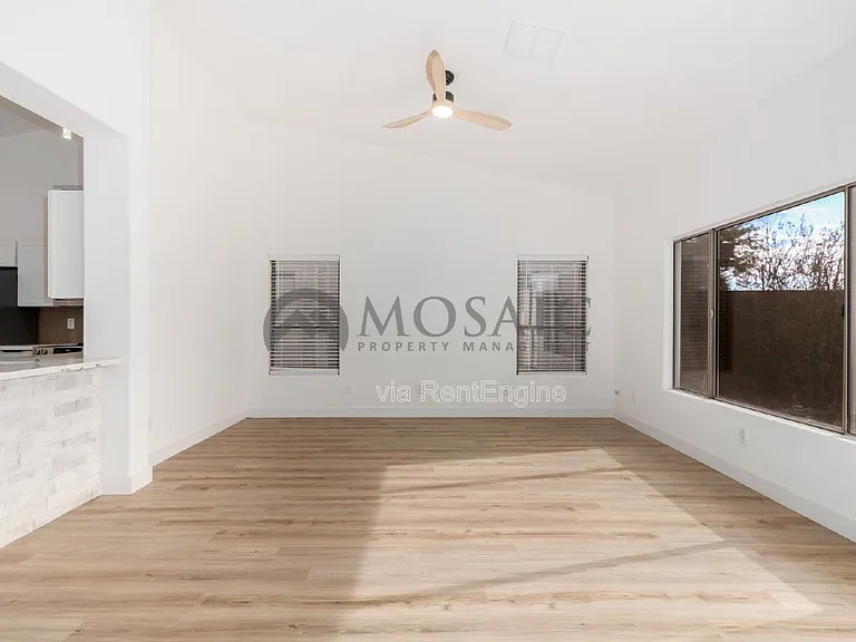 1567 E Black Diamond Dr — Photo 14