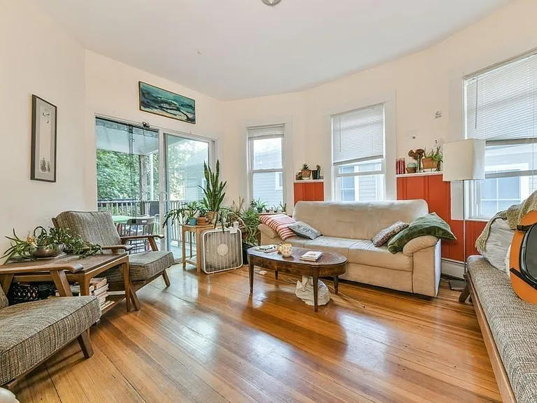 65 Wyman St #3 — Photo 3