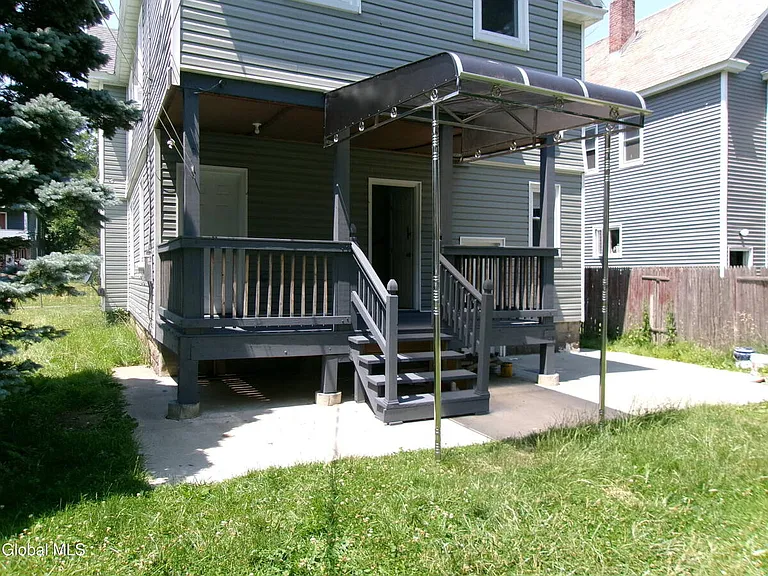 1338 Parkwood Blvd — Photo 27