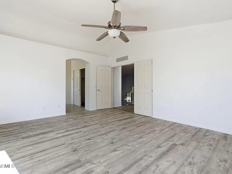 1166 E Stottler Dr — Photo 15