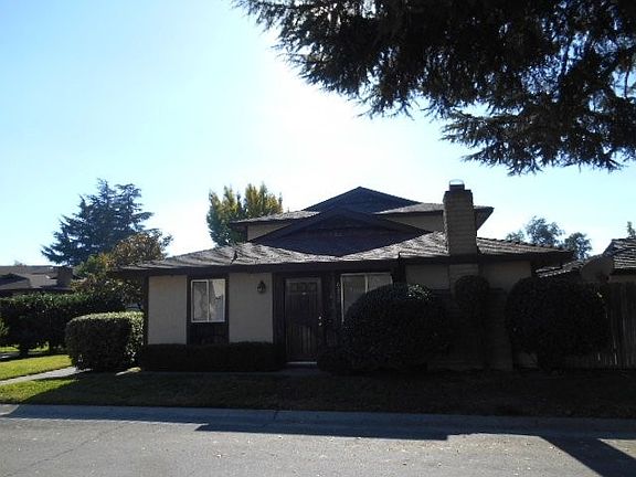 2nd image of 6200 Johanson Cir