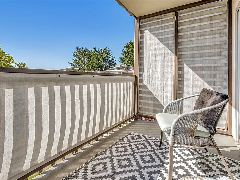 45 Galilee Ln #4 — Photo 20