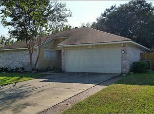 7211 Skybright Ln, Houston, TX 77095