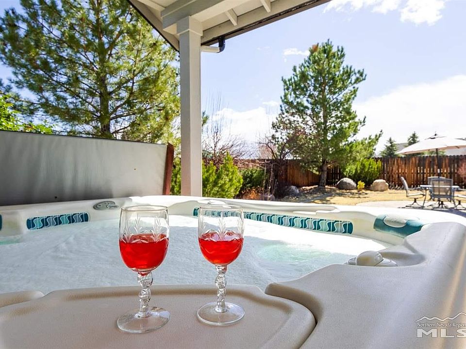 1st image of 2919 La Cresta Cir