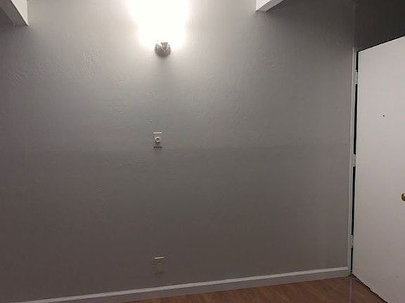 5th image of 2137 62nd Ave