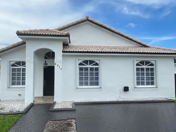 8973 NW 145th St, Miami Lakes, FL 33018