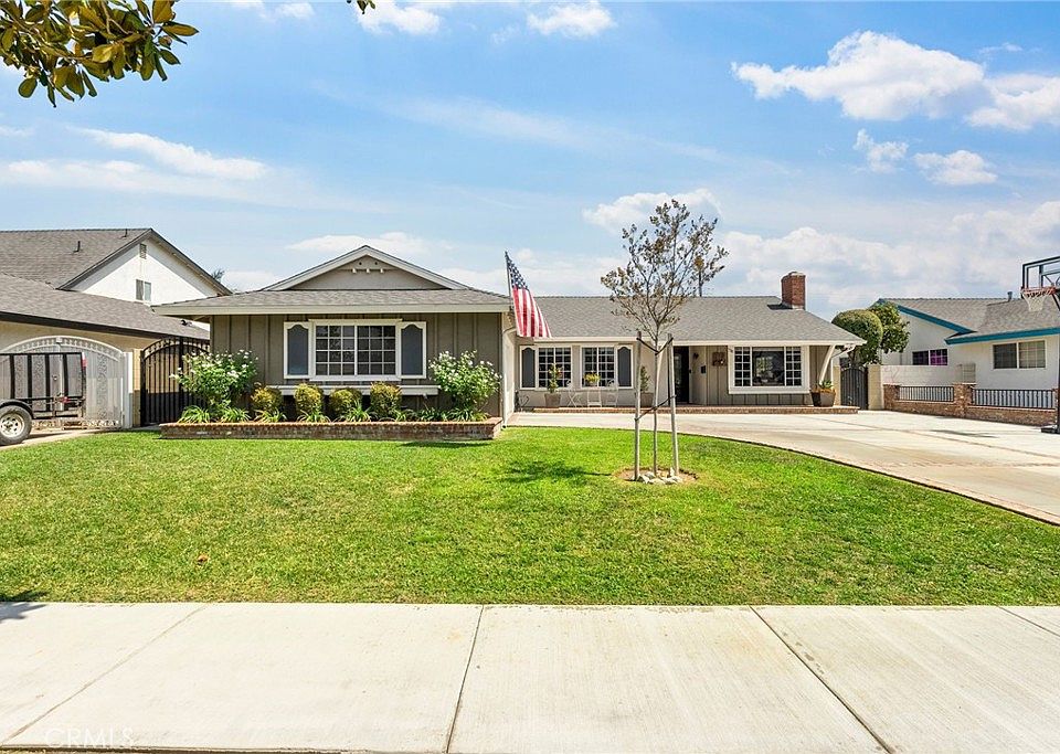 1st image of 738 S Mancos Pl