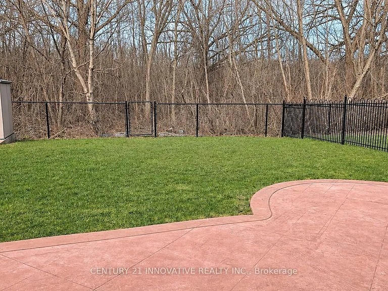 119 Smoothwater Ter — Photo 12