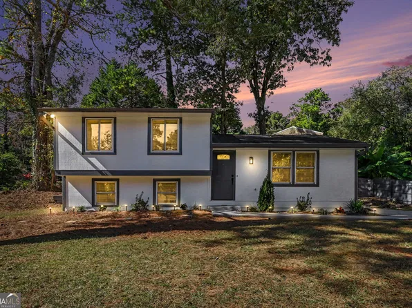 2615 Old South Dr, Jonesboro, GA 30236