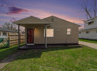 27025 Notre Dame St, Inkster, MI 48141