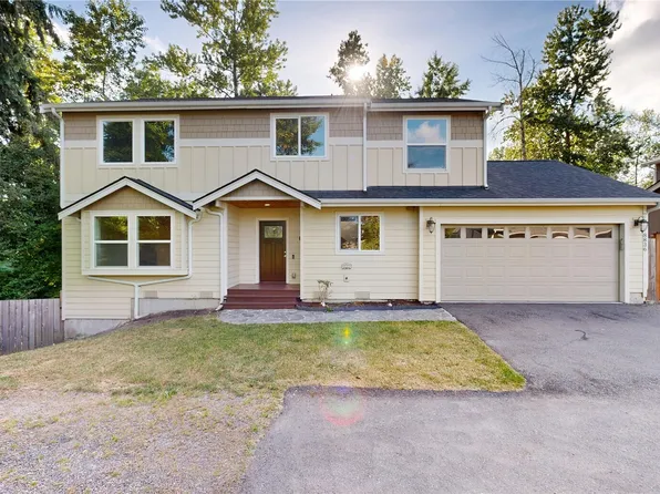 8836 E B Street, Tacoma, WA 98445