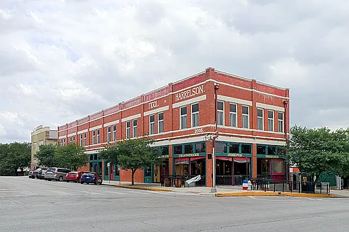 202 E San Antonio St Photo 1