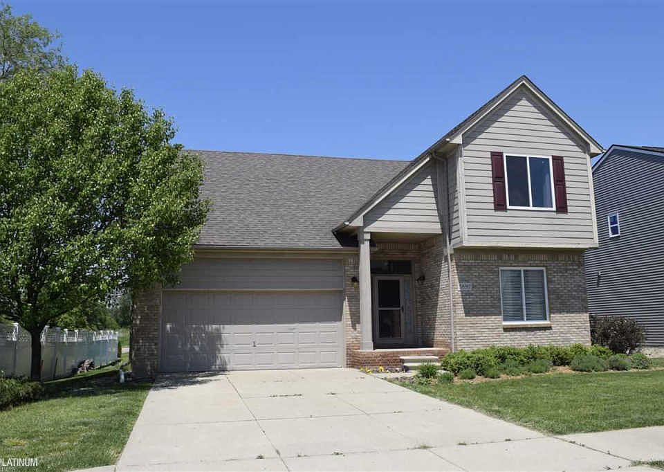 1st image of 58917 Westmoore Cir
