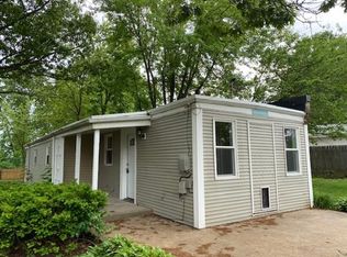 107 Bishop St, Pawtucket, RI 02860