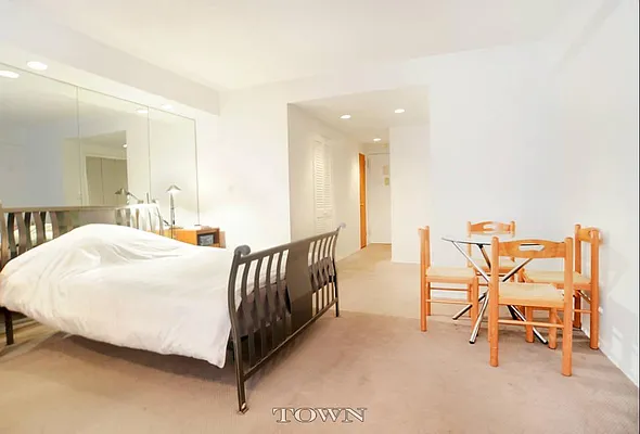 Rented by Town Residential | media 32