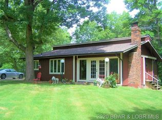 375 Beachwood Dr, Sunrise Beach, MO 65079