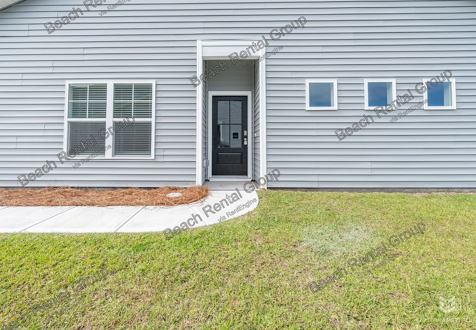 3 bed, 2.0 bath, 1400 sqft, $2,095 — Photo 4
