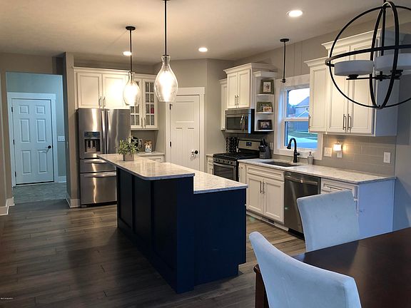 5th image of 553 Highlander Dr NE