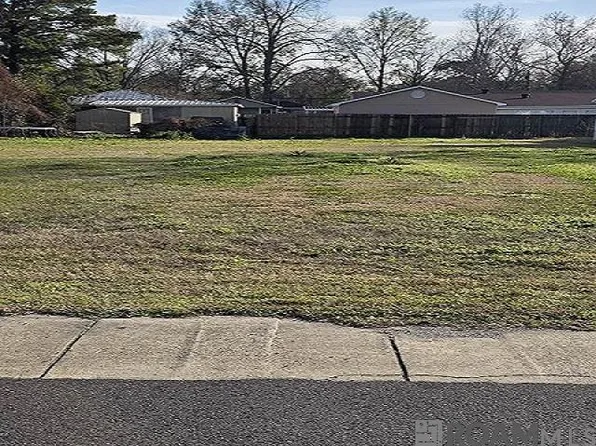 1241 Avenue B, Port Allen, LA 70767