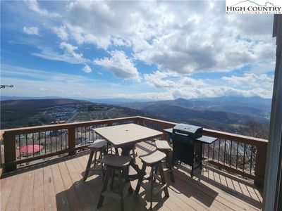 100 Beechtop Road, Banner Elk, NC, 28604