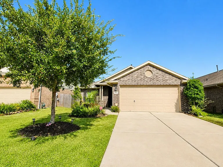 18822 Fairy Wren Ln — Photo 1
