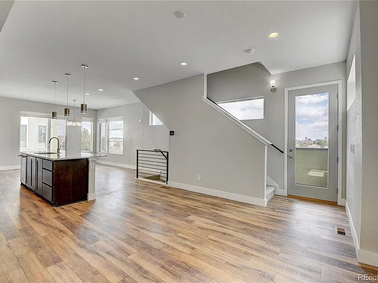 1625 Harlan St #1 — Photo 8