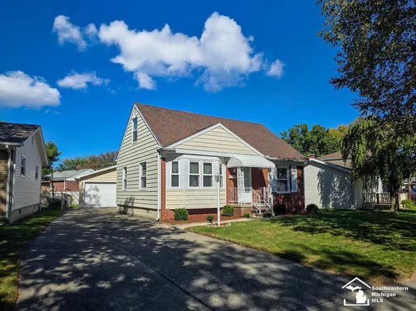 954 Jefferson Ct, Monroe, MI 48161