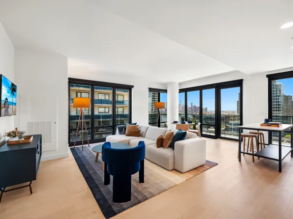 30 Park Lane North image 8 of 39