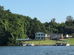 108 Sterling Rd, Hendersonville, TN 37075