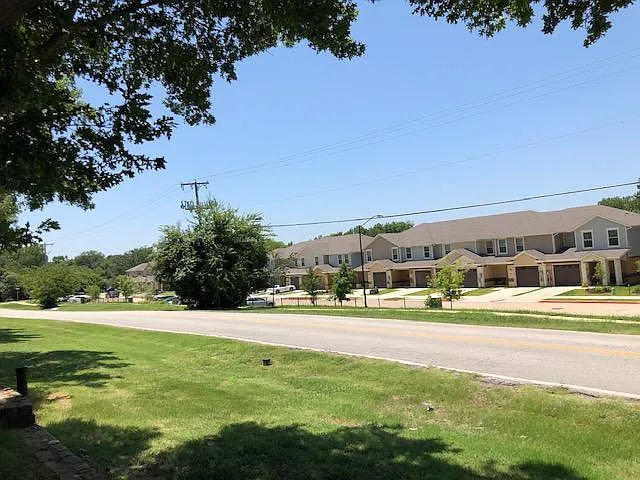 3520 Milan St — Photo 4