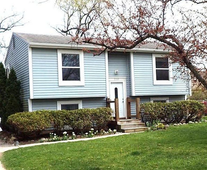 1st image of 2169 Hemlock Dr