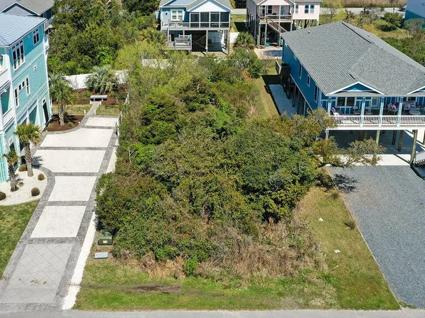 4316 E Dolphin Drive, Oak Island, NC 28465