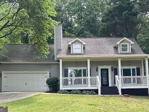 852 Georgetown Dr, Winder, GA 30680