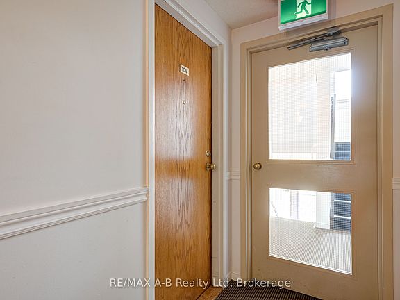 5th image of 50 Campbell Ct #106