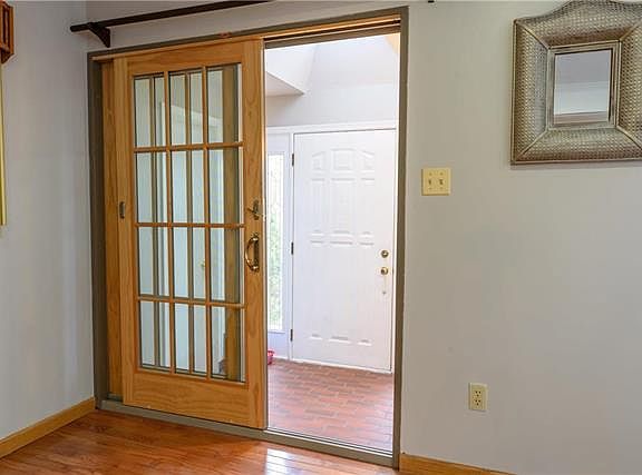 5th image of 1638 Lansdale Ave