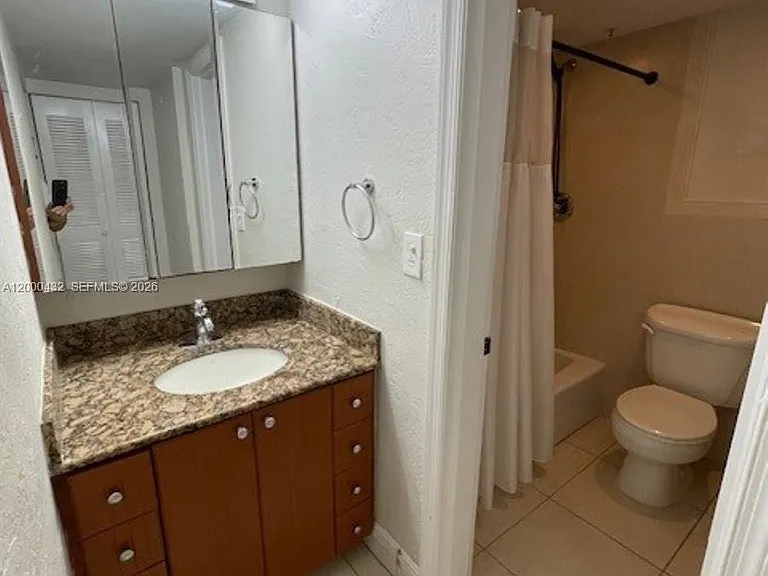 8601 SW 68th Ct #4 — Photo 21